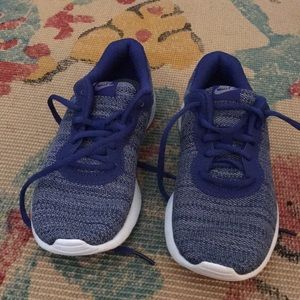 Nike kids shoes